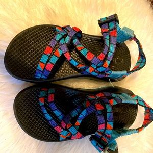 Little Kid’s girls Chaco Sandals